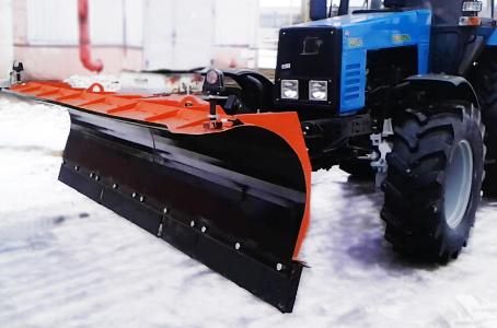 Передний отвал БелДТ-7002 (на трактор «Беларус-1221»)
