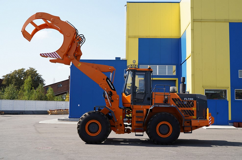 Лесопогрузчик AMKODOR FL70H