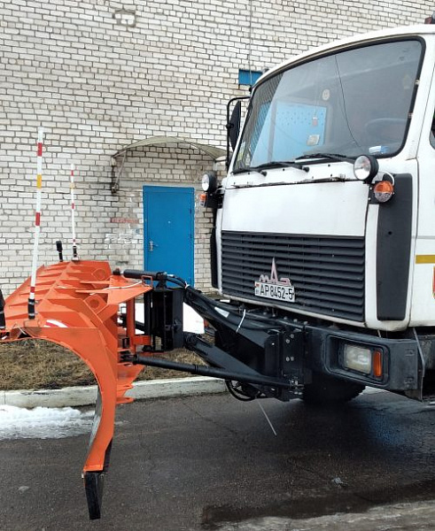 Отвал на мусоровоз
