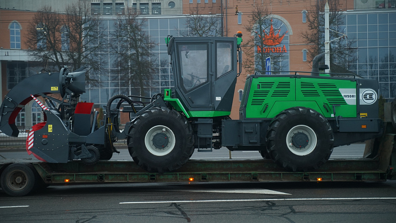 АМКОDOR SC100