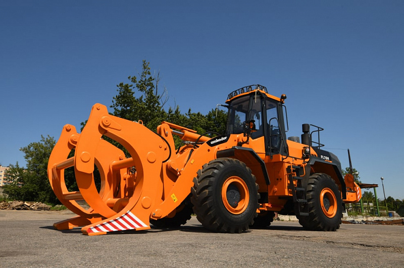 Лесопогрузчик AMKODOR FL70H